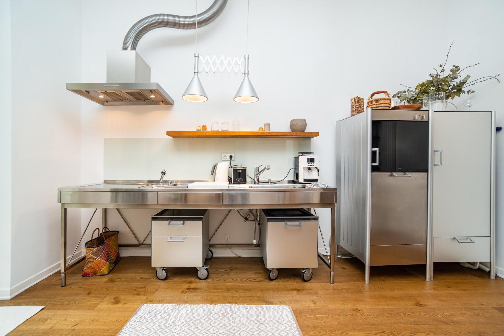 Apartment Designer Two-bedroom With Terrace Prague